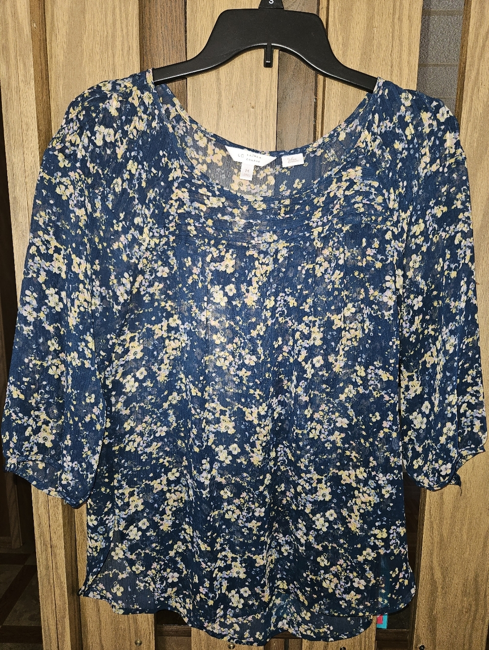 LC Lauren Conrad Sz M Navy Floral Sheer Scoop-Neck Blouse